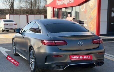 Mercedes-Benz E-Класс, 2018 год, 5 000 000 рублей, 4 фотография