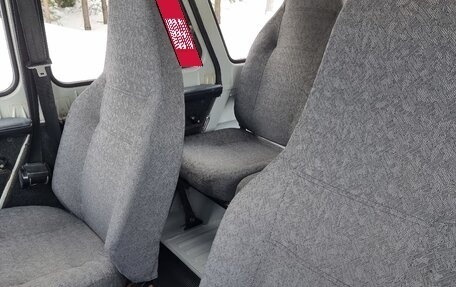 ЛуАЗ 3151, 2003 год, 420 000 рублей, 15 фотография