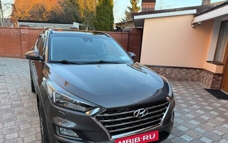 Hyundai Tucson III, 2018 год, 2 400 000 рублей, 2 фотография