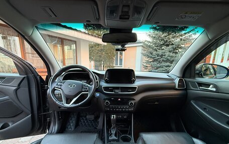 Hyundai Tucson III, 2018 год, 2 400 000 рублей, 10 фотография