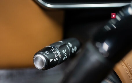 Land Rover Range Rover IV рестайлинг, 2019 год, 6 000 000 рублей, 39 фотография