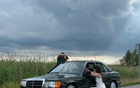 Mercedes-Benz 190 (W201), 1983 год, 330 000 рублей, 6 фотография