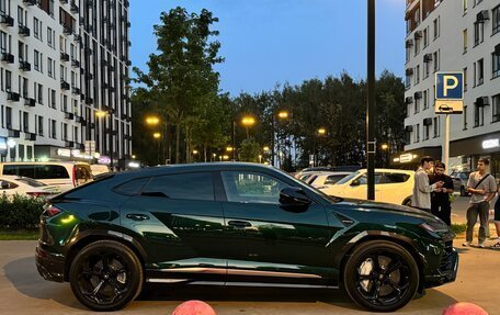 Lamborghini Urus I, 2020 год, 25 000 000 рублей, 6 фотография