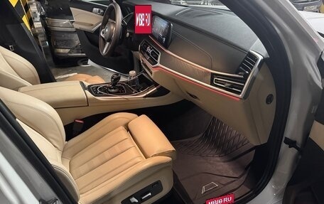 BMW X7, 2021 год, 9 370 000 рублей, 7 фотография