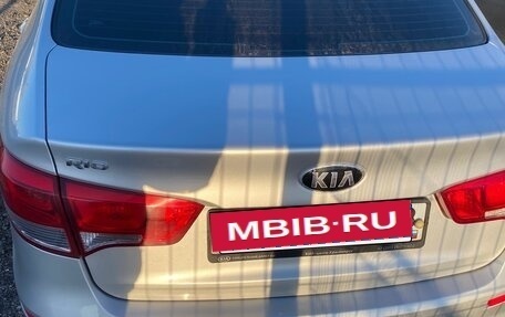 KIA Rio III рестайлинг, 2017 год, 990 000 рублей, 3 фотография