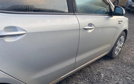 KIA Rio III рестайлинг, 2017 год, 990 000 рублей, 4 фотография