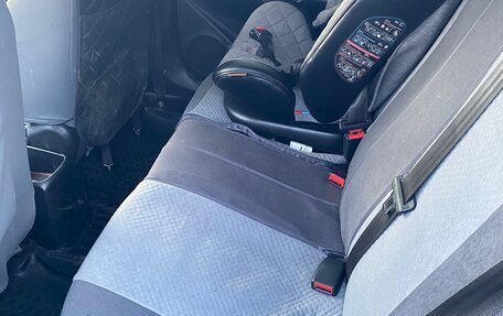 KIA Rio III рестайлинг, 2017 год, 990 000 рублей, 11 фотография