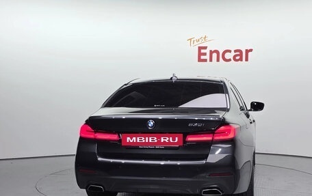 BMW 5 серия, 2022 год, 5 450 000 рублей, 4 фотография