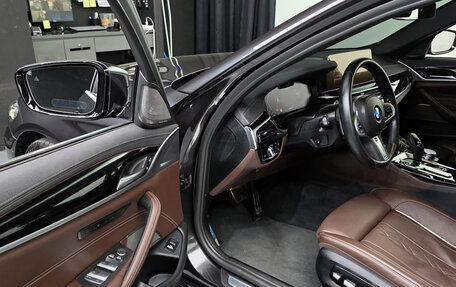 BMW 5 серия, 2022 год, 5 450 000 рублей, 10 фотография