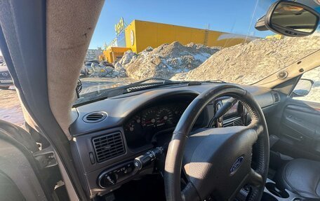 Ford Explorer III, 2003 год, 425 000 рублей, 9 фотография