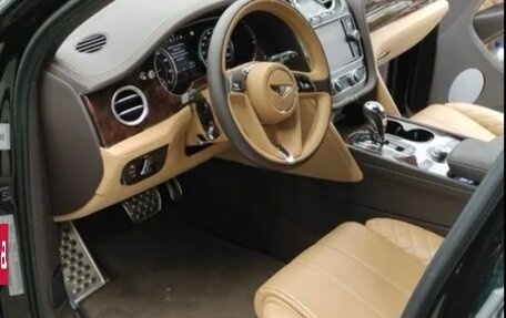 Bentley Bentayga I, 2016 год, 8 800 000 рублей, 6 фотография