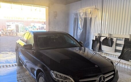 Mercedes-Benz C-Класс, 2019 год, 2 850 000 рублей, 2 фотография