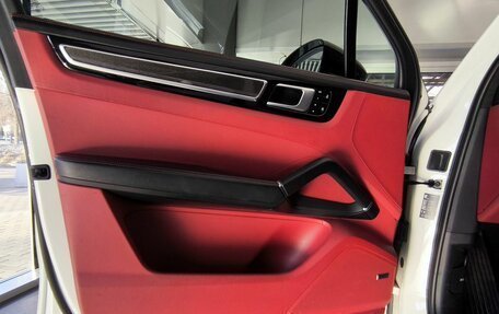 Porsche Cayenne III, 2019 год, 6 490 000 рублей, 16 фотография