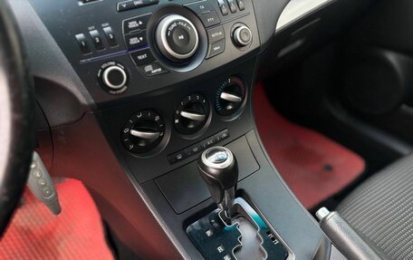 Mazda 3, 2013 год, 1 060 000 рублей, 15 фотография