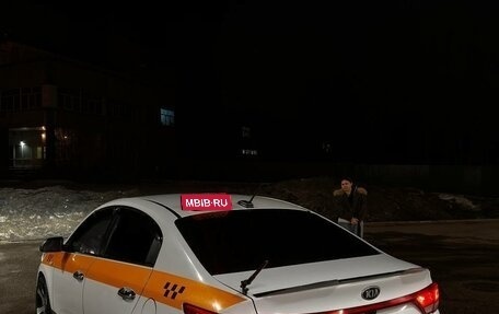 KIA Rio IV, 2018 год, 820 000 рублей, 1 фотография