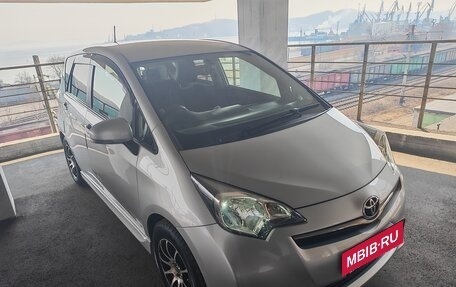 Toyota Ractis II, 2011 год, 770 000 рублей, 2 фотография