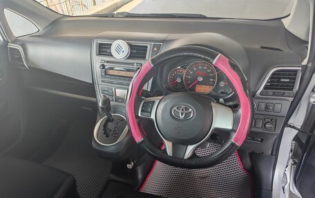 Toyota Ractis II, 2011 год, 770 000 рублей, 12 фотография