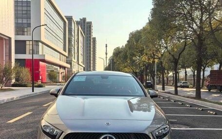 Mercedes-Benz A-Класс, 2021 год, 2 200 000 рублей, 3 фотография