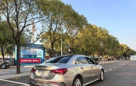 Mercedes-Benz A-Класс, 2021 год, 2 200 000 рублей, 4 фотография