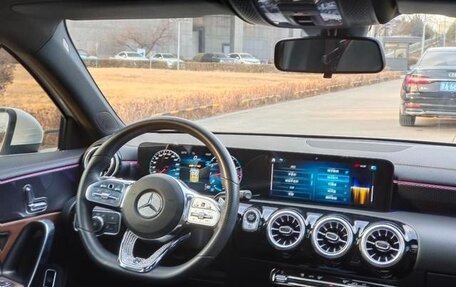 Mercedes-Benz A-Класс, 2021 год, 2 200 000 рублей, 8 фотография