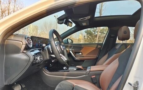 Mercedes-Benz A-Класс, 2021 год, 2 200 000 рублей, 9 фотография