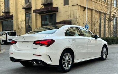 Mercedes-Benz A-Класс, 2021 год, 2 200 000 рублей, 6 фотография