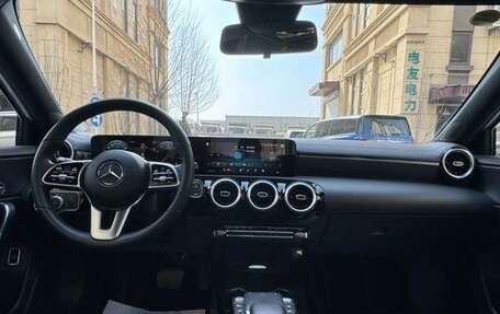 Mercedes-Benz A-Класс, 2021 год, 2 200 000 рублей, 7 фотография