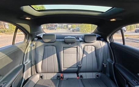 Mercedes-Benz A-Класс, 2021 год, 2 200 000 рублей, 10 фотография