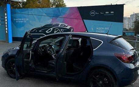 Opel Astra J, 2011 год, 850 000 рублей, 6 фотография