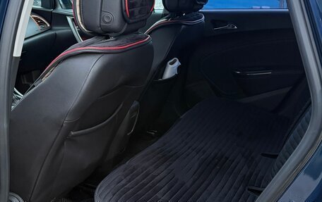 Opel Astra J, 2011 год, 850 000 рублей, 7 фотография