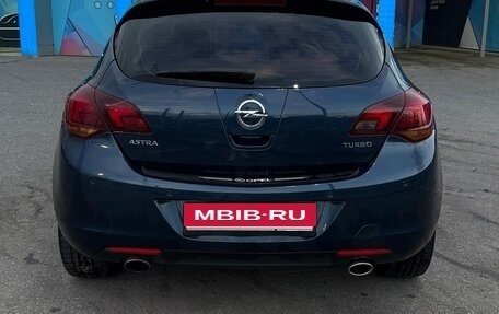 Opel Astra J, 2011 год, 850 000 рублей, 4 фотография