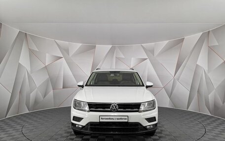Volkswagen Tiguan II, 2018 год, 1 933 000 рублей, 7 фотография