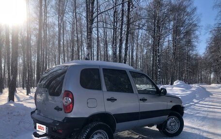 Chevrolet Niva I рестайлинг, 2005 год, 377 777 рублей, 2 фотография