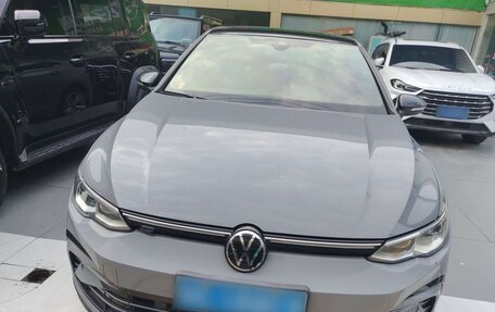 Volkswagen Golf VIII, 2021 год, 1 790 000 рублей, 3 фотография