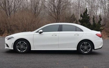 Mercedes-Benz A-Класс, 2022 год, 2 420 000 рублей, 4 фотография