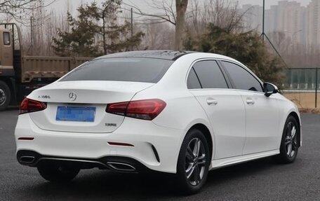 Mercedes-Benz A-Класс, 2022 год, 2 420 000 рублей, 7 фотография