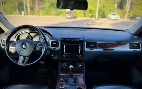 Volkswagen Touareg III, 2013 год, 950 000 рублей, 6 фотография