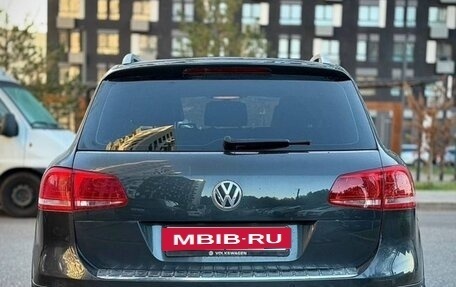 Volkswagen Touareg III, 2013 год, 950 000 рублей, 2 фотография