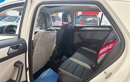 Volkswagen T-Roc I, 2026 год, 2 430 000 рублей, 18 фотография