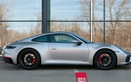 Porsche 911, 2022 год, 24 000 000 рублей, 4 фотография