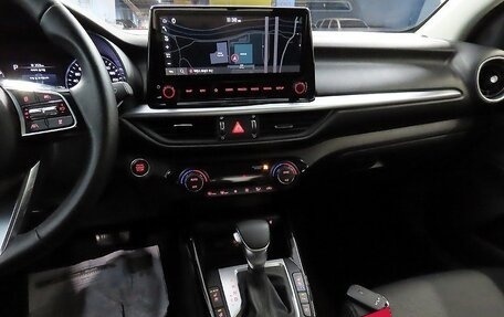 KIA K3, 2022 год, 1 650 007 рублей, 9 фотография