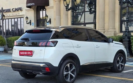 Peugeot 3008 II, 2022 год, 1 690 000 рублей, 2 фотография
