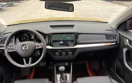 Skoda Kamiq I, 2022 год, 1 920 000 рублей, 9 фотография