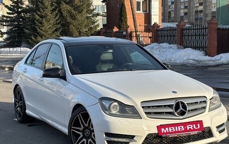 Mercedes-Benz C-Класс, 2013 год, 1 350 000 рублей, 2 фотография