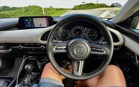 Mazda 3, 2019 год, 1 550 000 рублей, 13 фотография