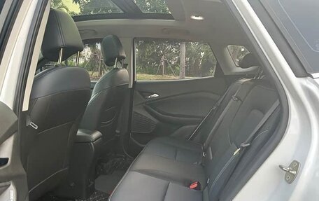 Chevrolet Tracker, 2022 год, 1 080 007 рублей, 15 фотография