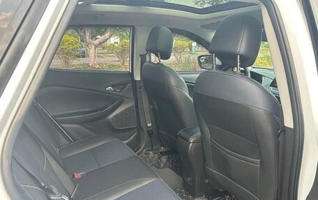 Chevrolet Tracker, 2022 год, 1 080 007 рублей, 14 фотография