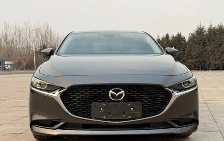Mazda 3, 2022 год, 1 650 000 рублей, 2 фотография