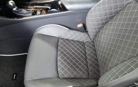 Toyota C-HR I рестайлинг, 2017 год, 1 340 000 рублей, 17 фотография