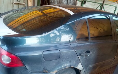 Renault Laguna II, 2006 год, 290 000 рублей, 2 фотография